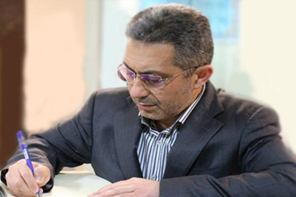 تلاش آزمایشگاهیان در مدیریت بحران کرونا ستودنی است