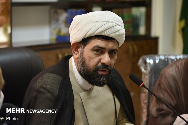 مساجد البرز بر اساس مجوز ستاد ملی کرونا نماز جماعت را برگزار کنند