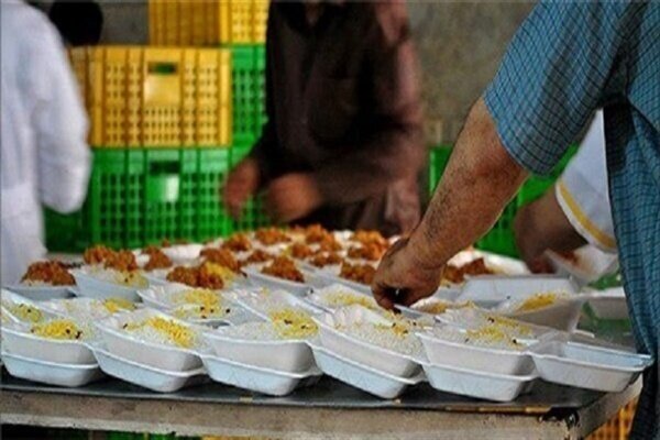 توزیع ۲۰ هزار پرس غذای گرم بین نیازمندان استان ایلام