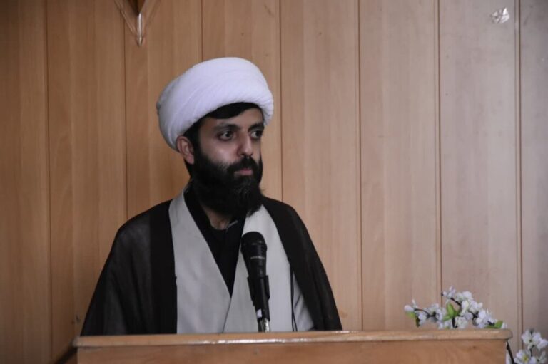 تشکیل صفهای طولانی مرغ عامل شیوع بیماری کرونا