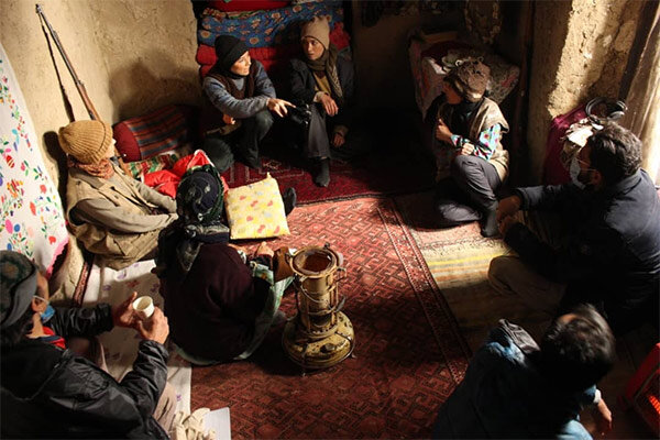 آغاز تصویربرداری سریال «دور از شهر»/ ماجرای عجیب سه جوان در روستا