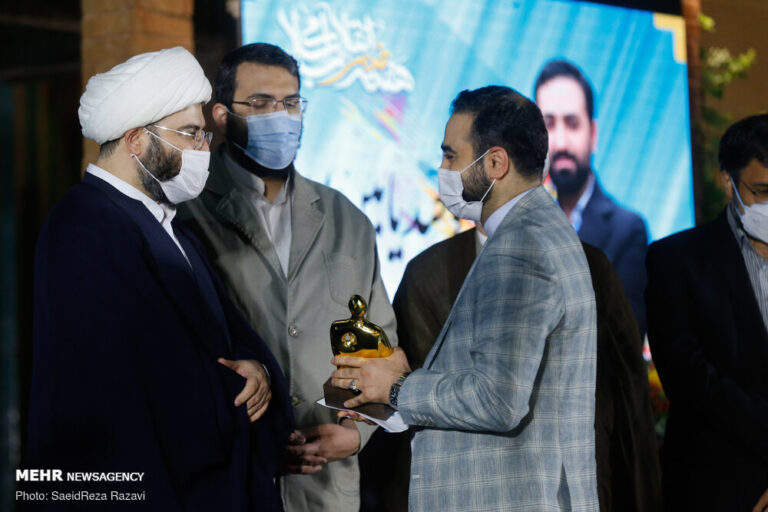 مراسم پایانی هفته هنر انقلاب اسلامی