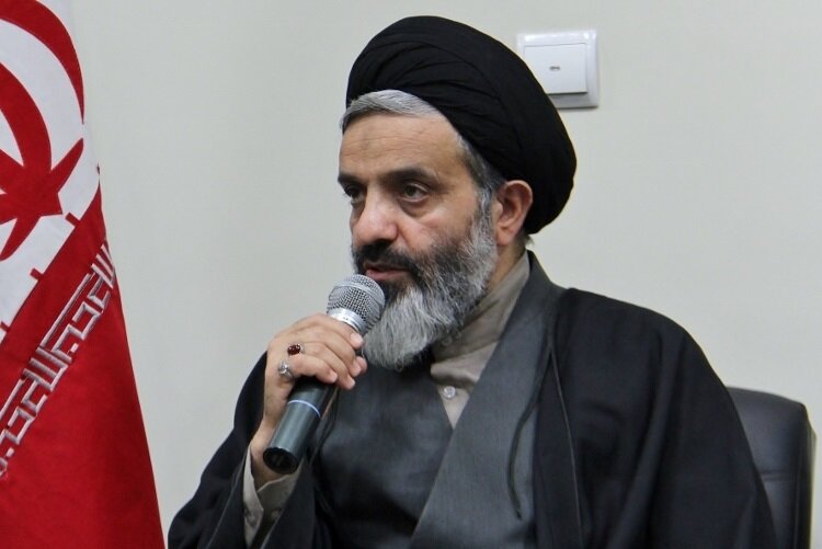 پخش ۳۰ برنامه تفسیر قرآنی از صدا و سیمای البرز