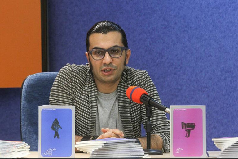 «احتمالات علی شمس» به تئاتر شهر میرود/ کتابسوزی در تاریخ ایران!