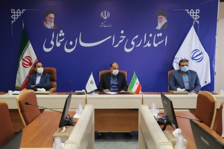 فرمانداران خراسان شمالی مشکلات صف نانواییها را حل کنند