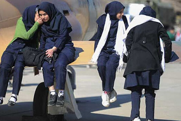 نسلی که زبان محاورهاش را هم تغییر میدهد/ دهه هشتادیهای عزیز!