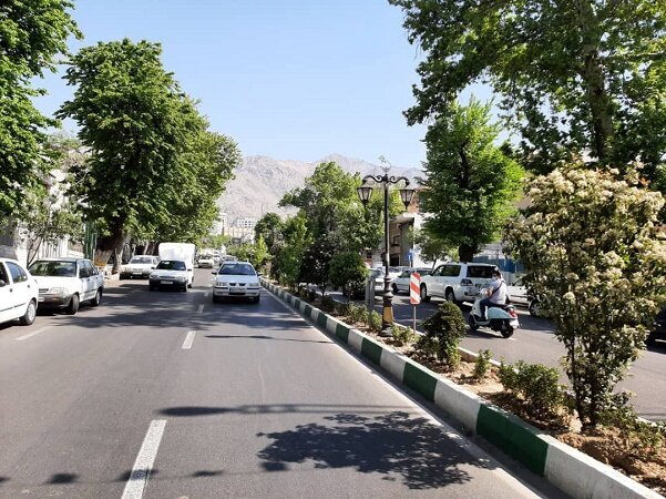 پیاده راه خیابان شریعتی در شمال تهران باغ راه میشود