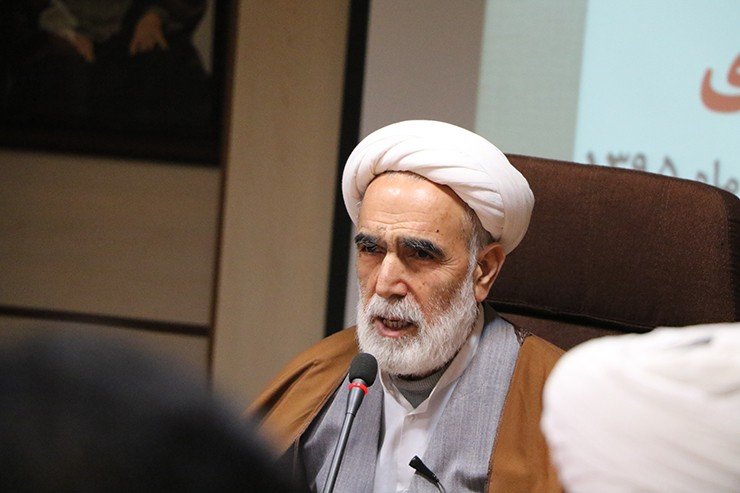 خداوند در شب قدر به دنبال بهانه برای بخشیدن بنده ها است