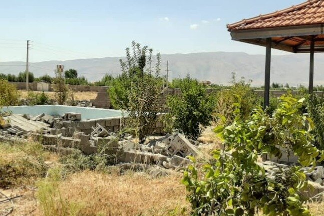 تخریب ساخت و سازهای غیرمجاز در ۱۲۵ هکتار از اراضی زراعی شهریار