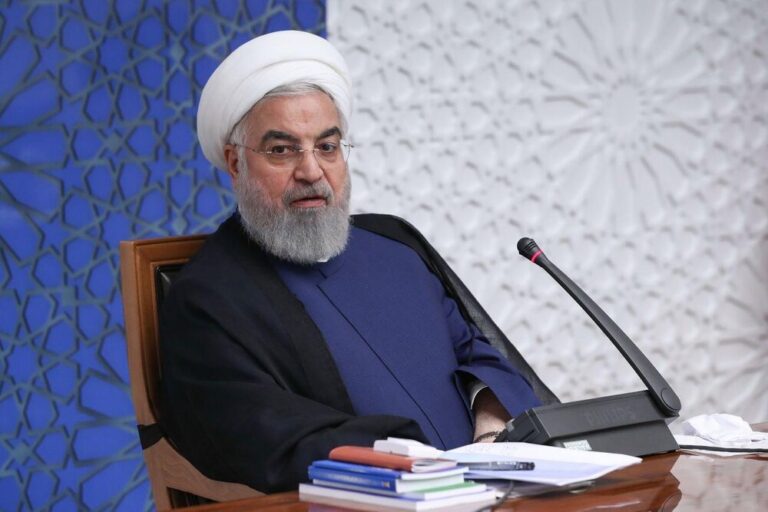 معلمان دوقطبی کاذب زبان مادری-زبان رسمی را خنثی کنند