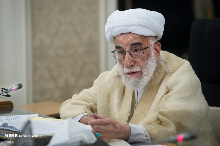 نامزدها درست سخن بگویند و وعدههای بدون پشتوانه ندهند