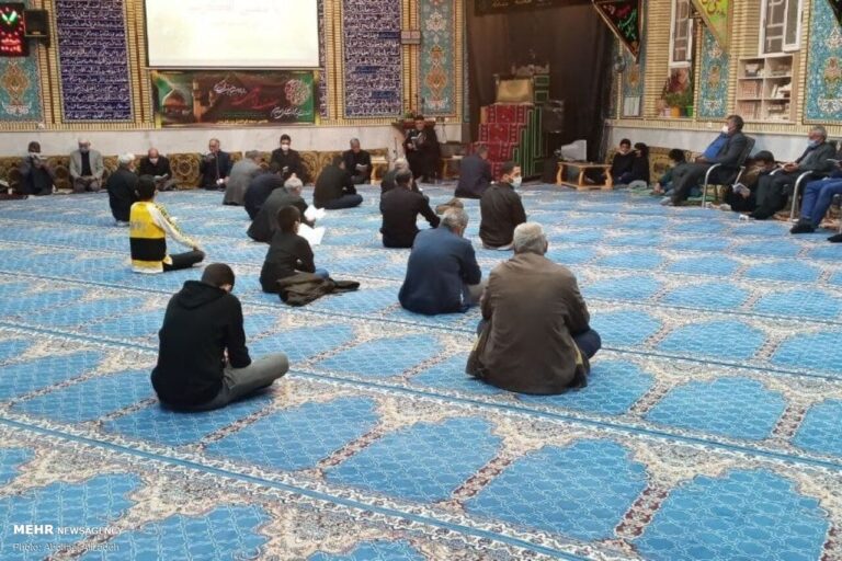 احیای شب بیست و یکم ماه رمضان در سمنان