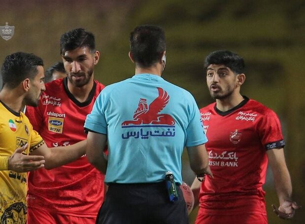 تغییر زمان جلسه رسیدگی به تخلفات بازی سپاهان و پرسپولیس